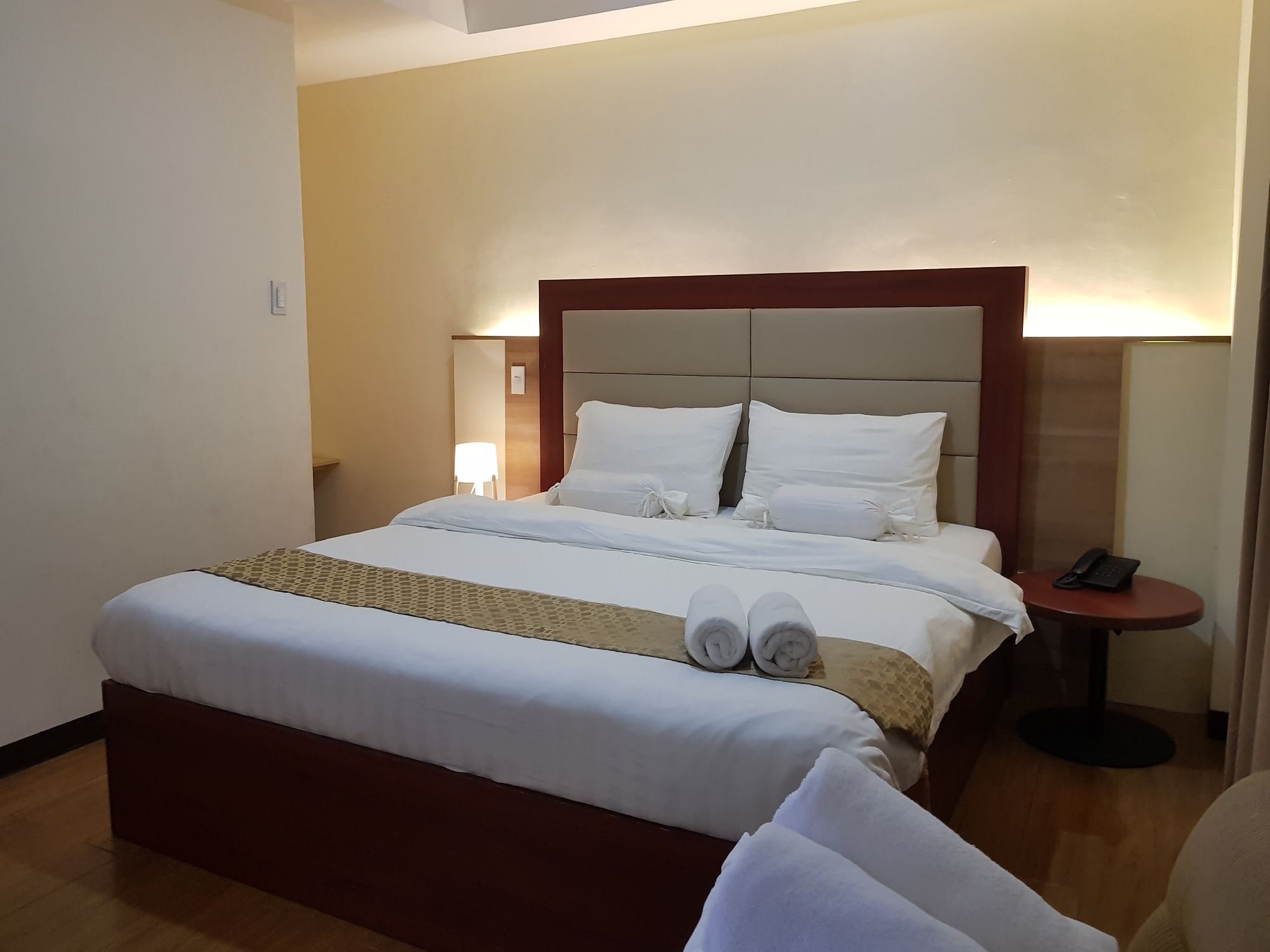 Sleep And Stay Hotel Olongapo Extérieur photo